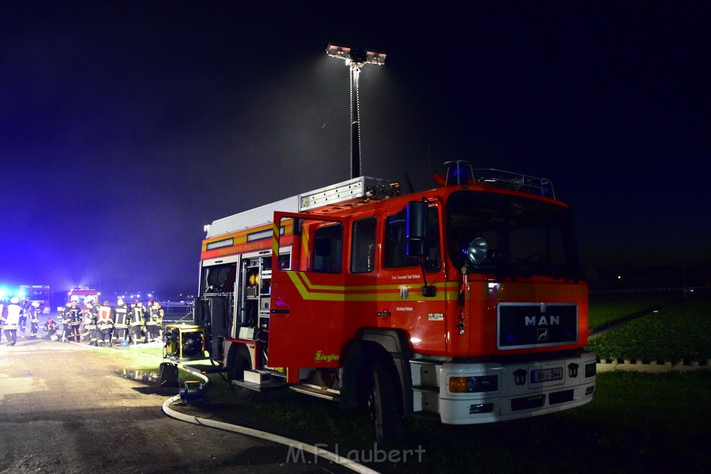 Feuer 4 Pulheim Sinnersdorf Chorbuschstr P073.JPG - Miklos Laubert